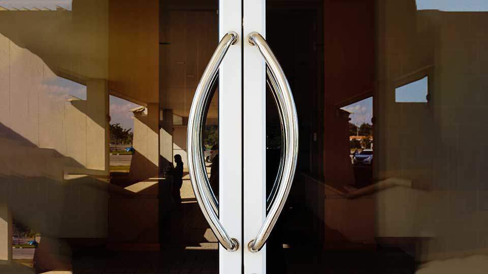 Picture of ALUMINIUM DOOR HANDLES